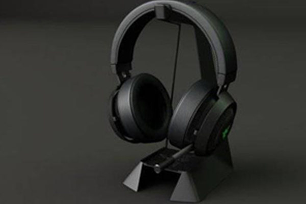 C4D雷蛇北海巨妖耳机模型 Razer Kraken V2 雷蛇头戴式挂式耳机3D模型