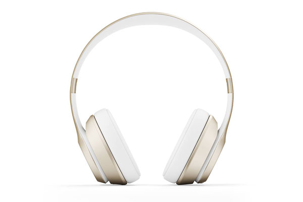 头戴式无线蓝牙耳机模型-C4D电子产品模型下载