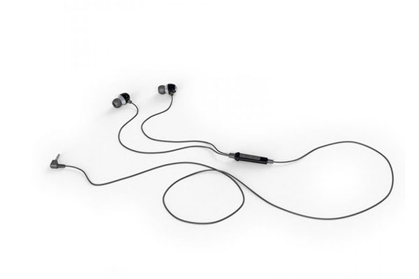 有线入耳式耳机模型-C4D模型免费下载