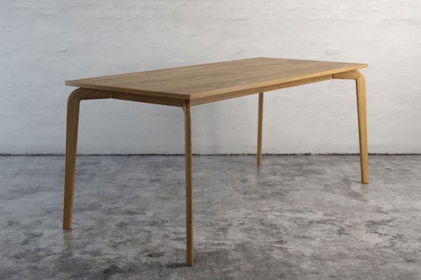 C4D桌子模型实木餐桌模型下载