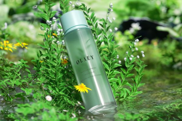 C4D保湿水爽肤水化妆护肤品渲染工程护肤品场景模型