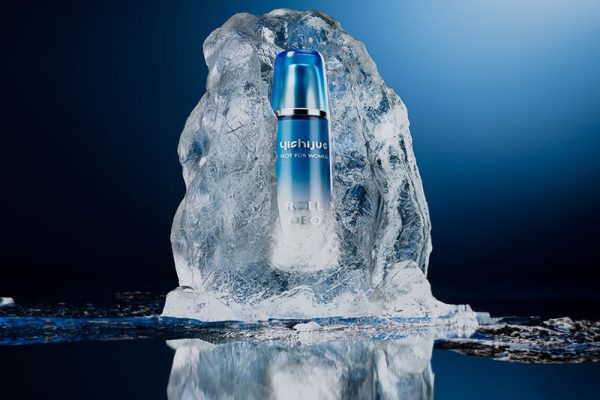 C4D工程-美妆冰场景渲染工程护肤品工程爽肤水模型