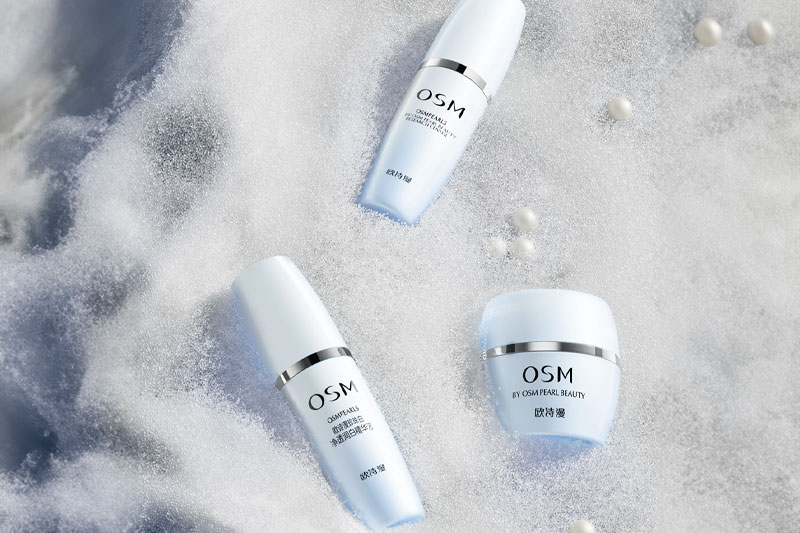 C4D工程-欧诗漫化妆品雪地场景渲染工程雪地场景模型C4D模型下载