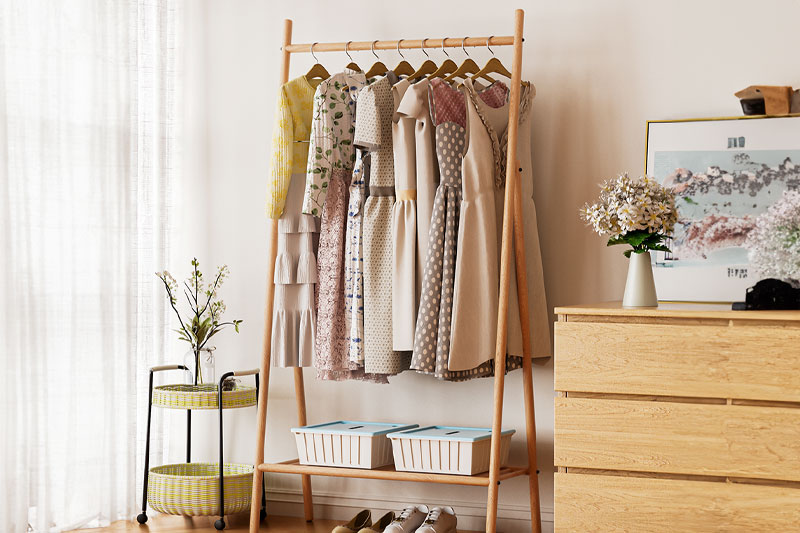 室内衣架衣服服装场景渲染工程衣架衣服模型C4D模型