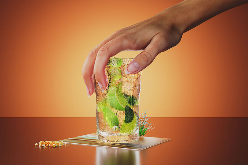 C4D薄荷柠檬水玻璃杯场景渲染工程水杯模型手模型