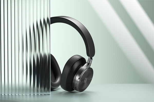 C4D蓝牙耳机长虹玻璃场景OC渲染工程头戴式耳机C4D模型素材