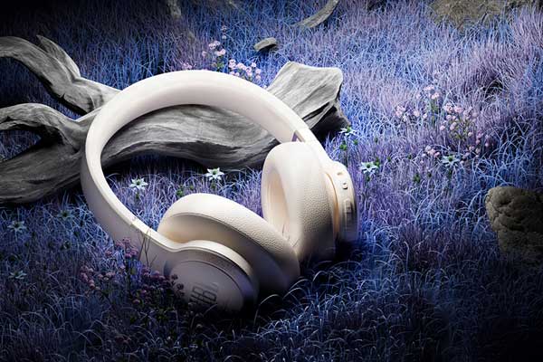 C4D头戴式耳机梦幻草地场景RS渲染工程耳机C4D模型