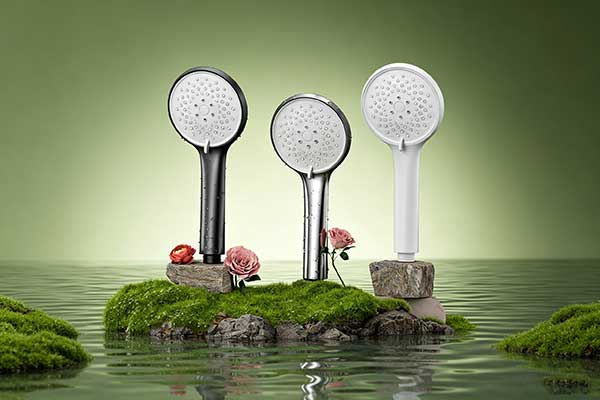 C4D淋浴花洒草地水面场景OC渲染工程莲花花洒C4D模型